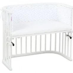 Babybay Protetor de Grades Piqué para Maxi, Boxspring, Comfort e Comfort Plus - branco c/ estrelas cinza claro