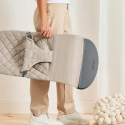 BabyBjorn Espreguiçadeira Bliss Woven Classic - Gris Arena