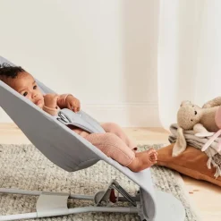BabyBjorn Espreguiçadeira Bliss Woven Pétala - Gris Claro