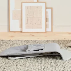 BabyBjorn Espreguiçadeira Bliss Woven Pétala - Gris Claro