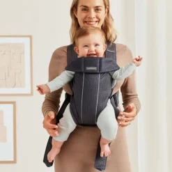 BabyBjorn Mochila Porta Bebé Mini Mesh - Azul Marino