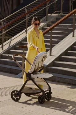 Chicco Carrinho de Bebé Bellagio 2.0 - Amber Glow