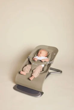 Ergobaby Espreguiçadeira Evolve - Soft Olive