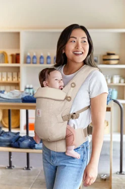 Ergobaby Mochila Portabebé Adapt Linho - Natural