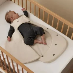 SnuzPouch Saco de dormir 0-6 meses Tog 0.5 - Sand Cloud