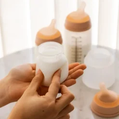 Suavinex Biberão Anticólicas Zero.Zero 120 ml - Fluxo Adaptável - Tom Escuro